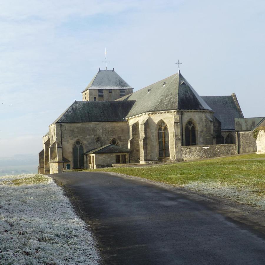 Les Chambres De La Ville Haute Dun-sur-Meuse Eksteriør bilde